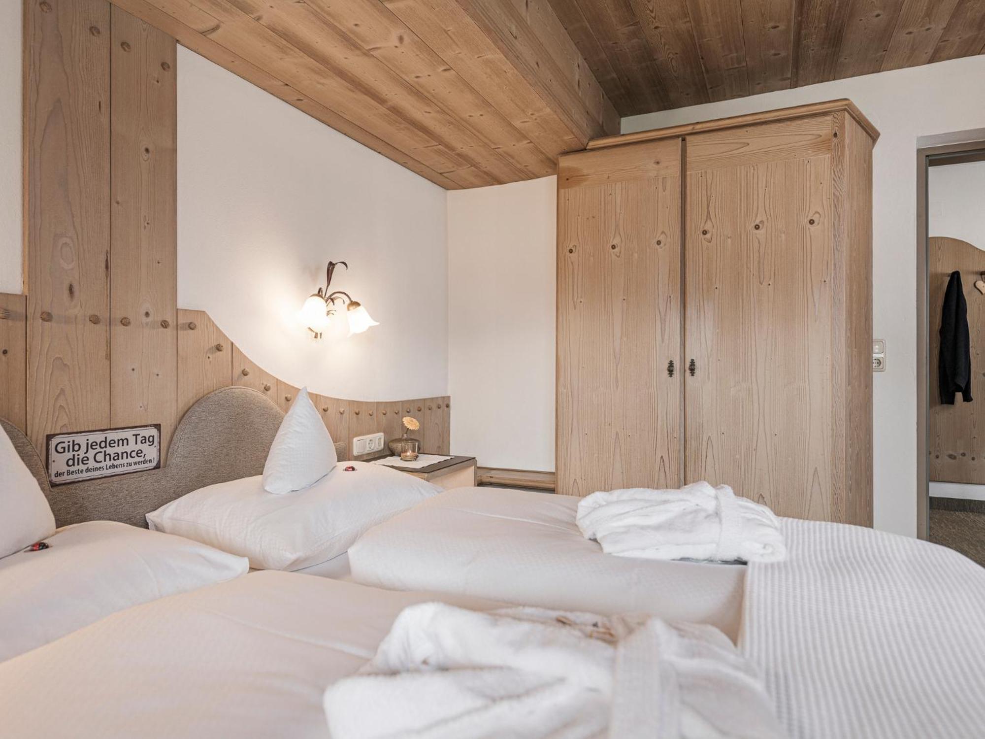 Apparthotel "Landhaus Veronika" Майерхофен Екстериор снимка