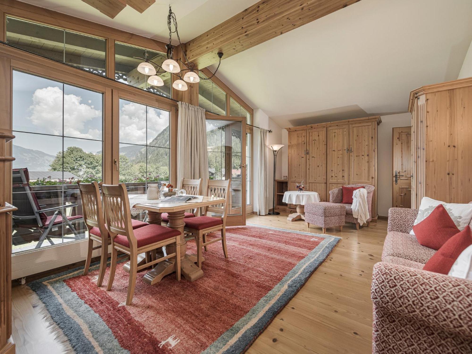 Apparthotel "Landhaus Veronika" Майерхофен Екстериор снимка