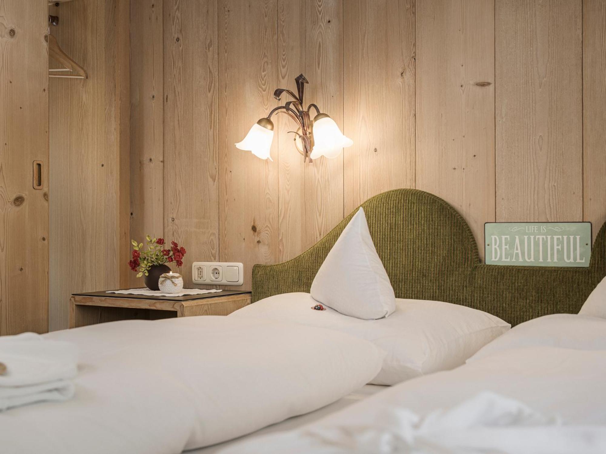 Apparthotel "Landhaus Veronika" Майерхофен Екстериор снимка