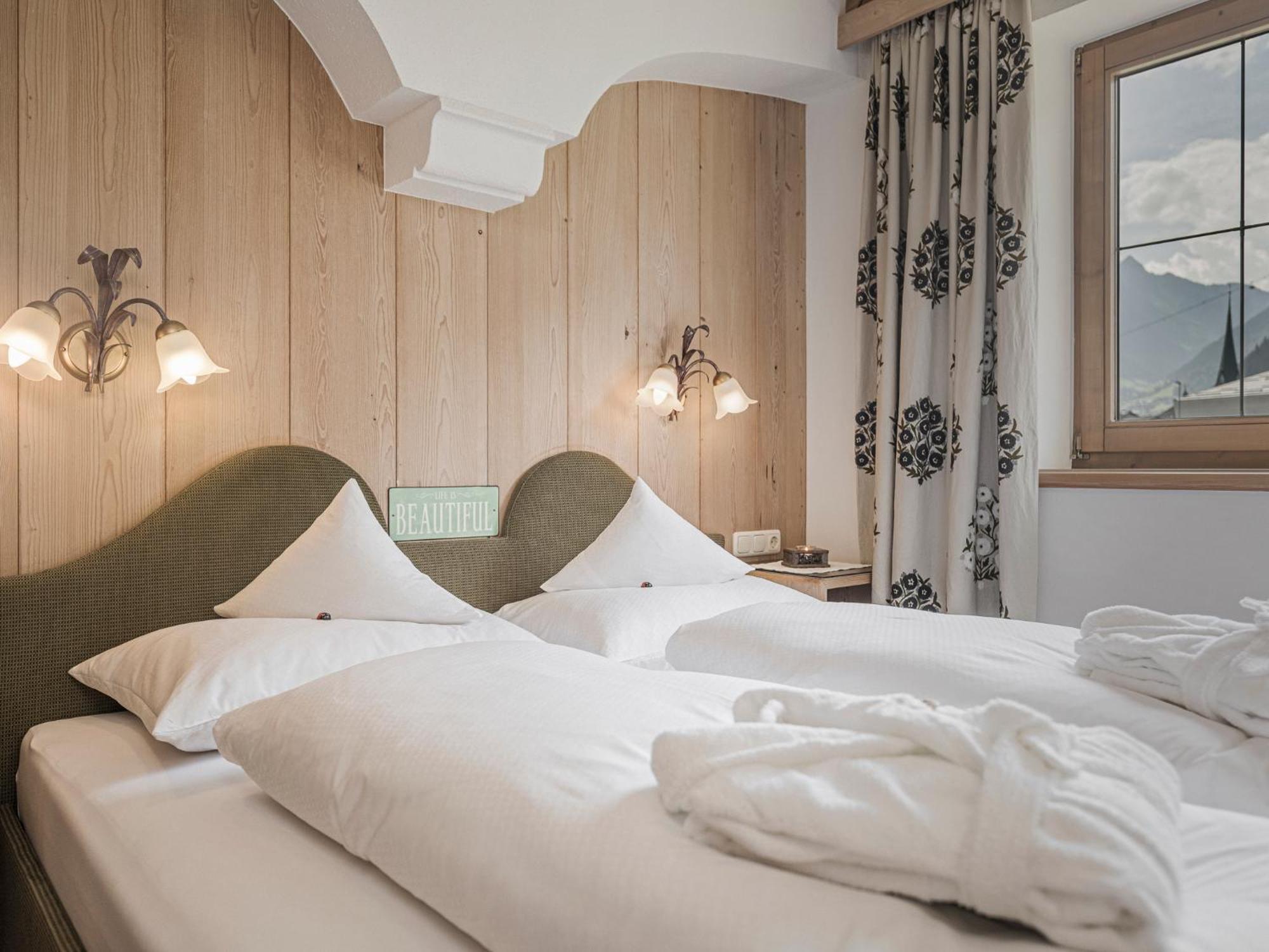 Apparthotel "Landhaus Veronika" Майерхофен Екстериор снимка